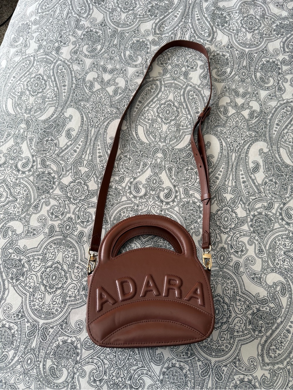 Genuine Leather Taco Bag in Chocolate Brown